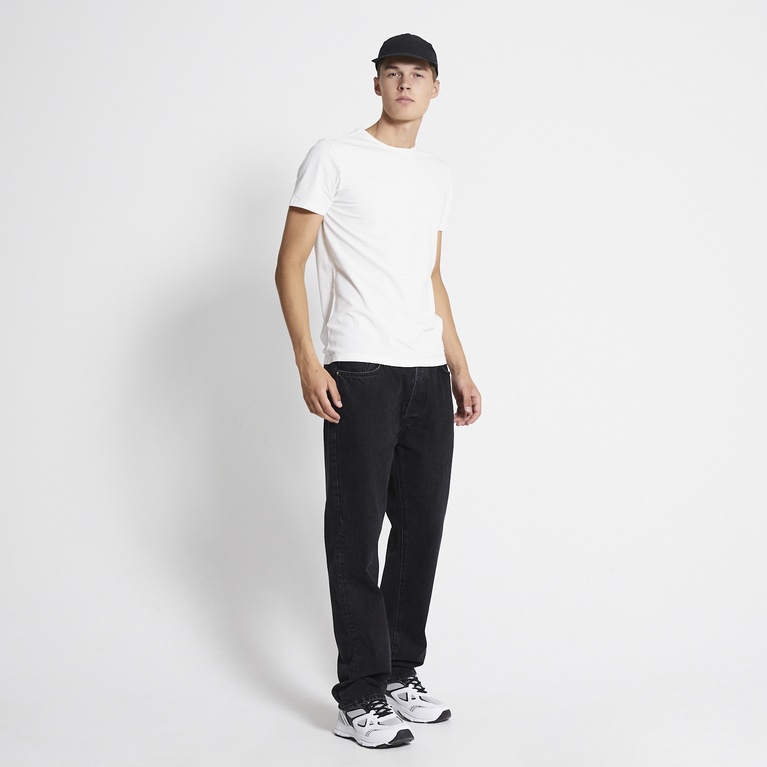 T-shirt U-neck "Casper"